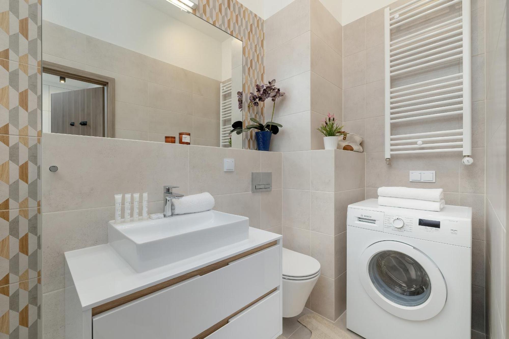 Luxury Near The Center Of Cracow By Renters Prestige Appartement Krakau